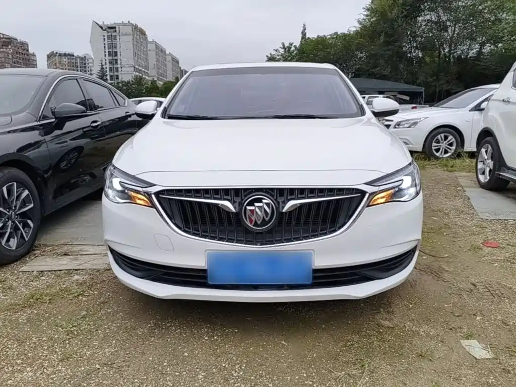 Buick Excelle — миниатюра 3