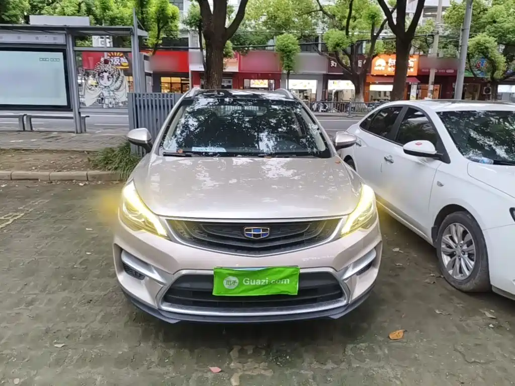 Geely Emgrand GS — миниатюра 3