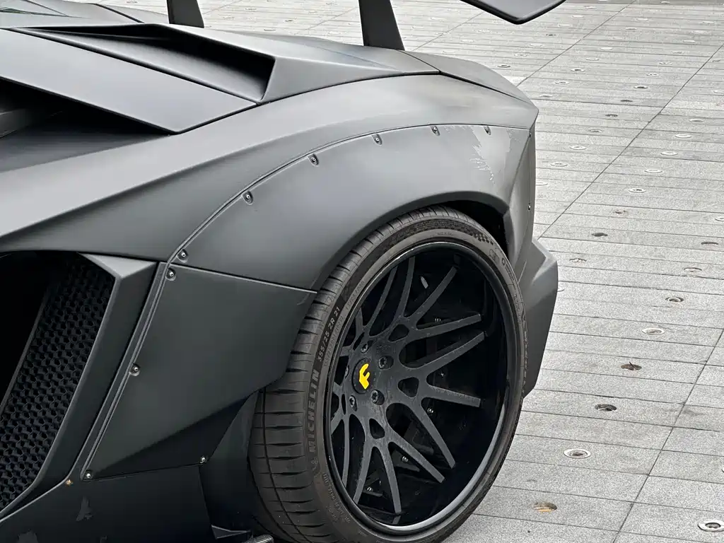 Lamborghini Aventador 2011 LP 700-4