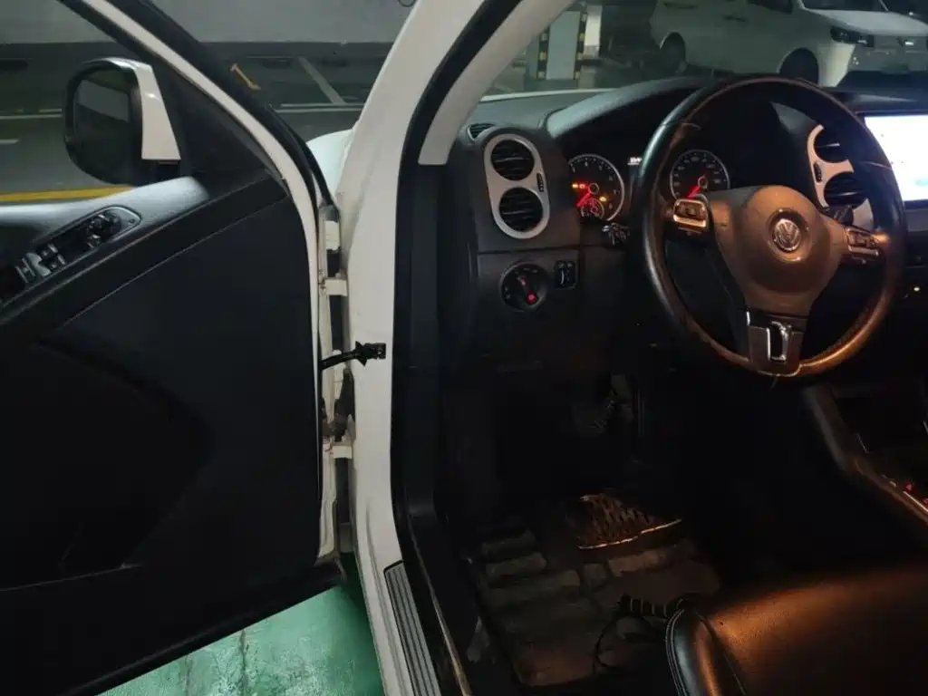 Volkswagen Tiguan — миниатюра 14