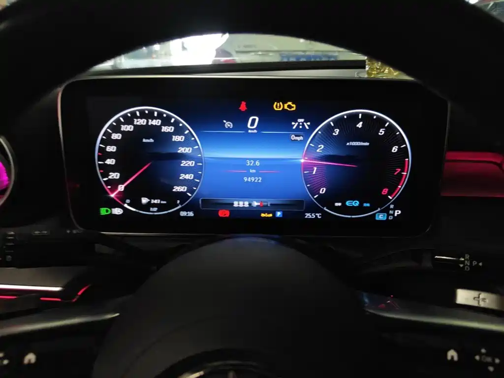 Mercedes-Benz C-Class — миниатюра 12