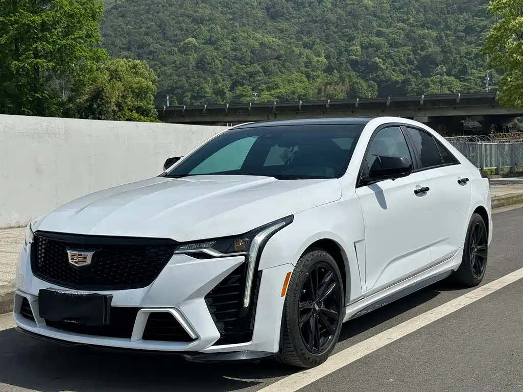 Cadillac CT4 2020
