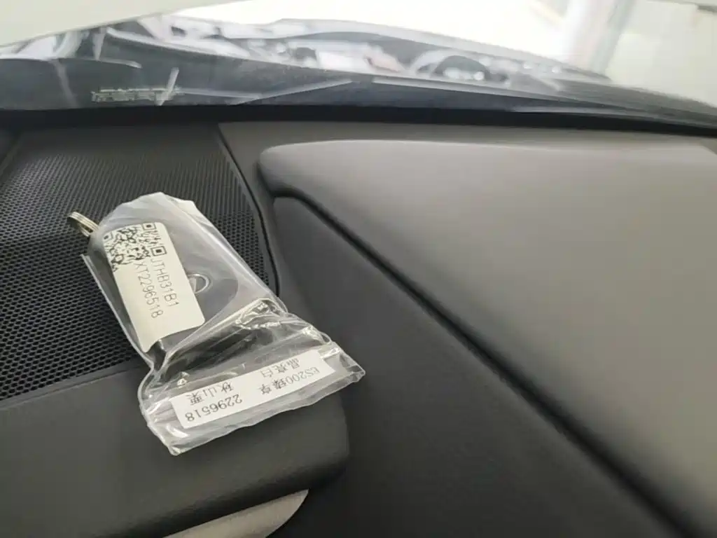 Lexus ES 2025 200 Premium