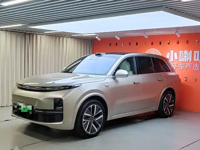 IDEAL CAR IDEAL L8 2024