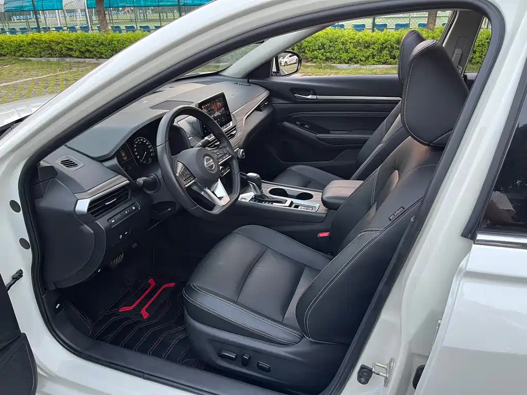 Nissan Teana — миниатюра 8