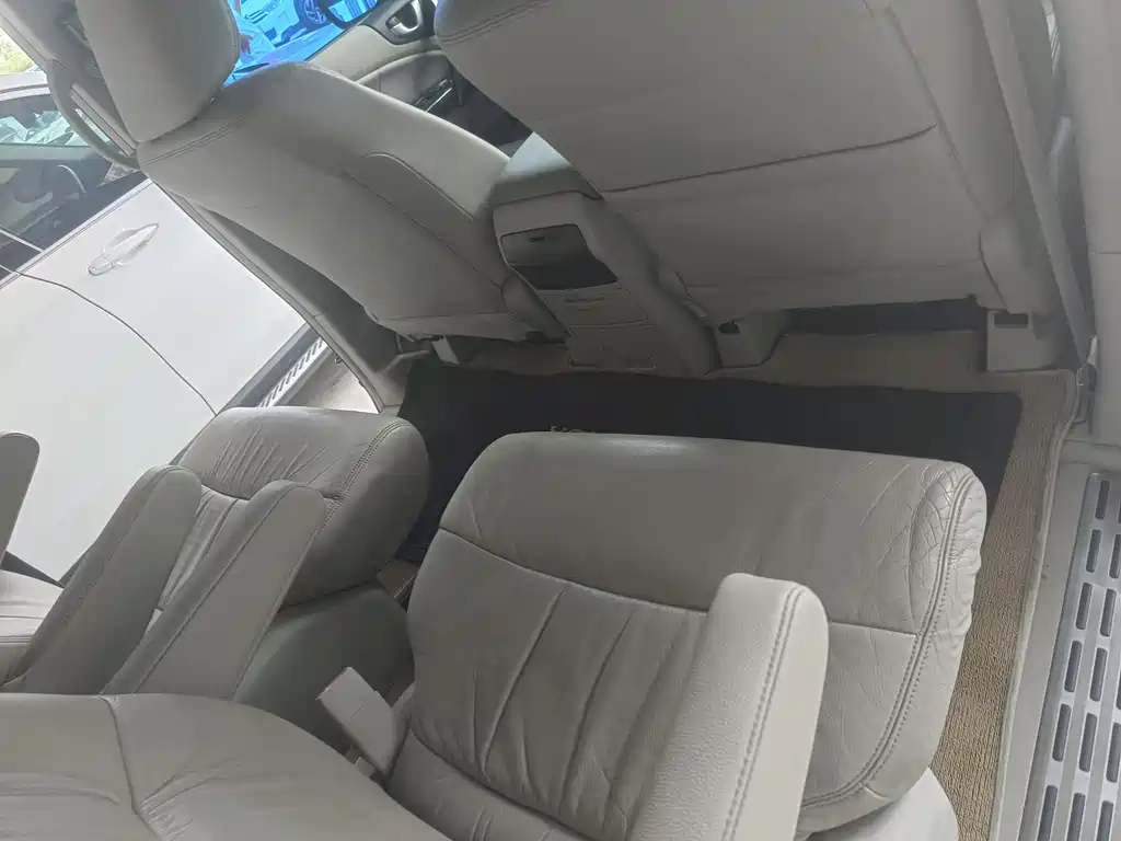 Honda Elysion 2012 2.4L VTi-S Luxury