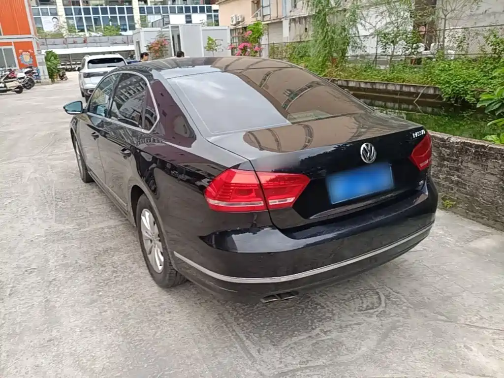 Volkswagen Passat — миниатюра 5