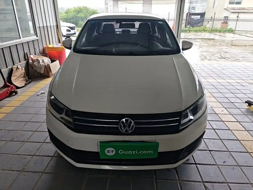 Volkswagen Santana — миниатюра 3