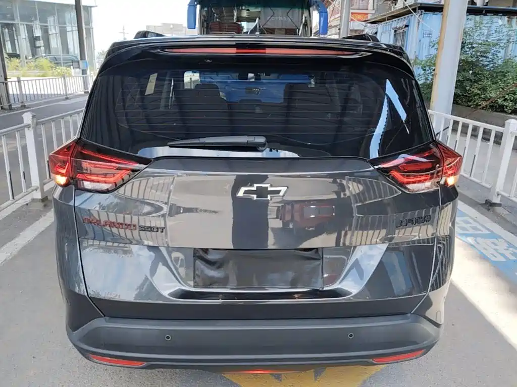 Chevrolet Volando — миниатюра 6