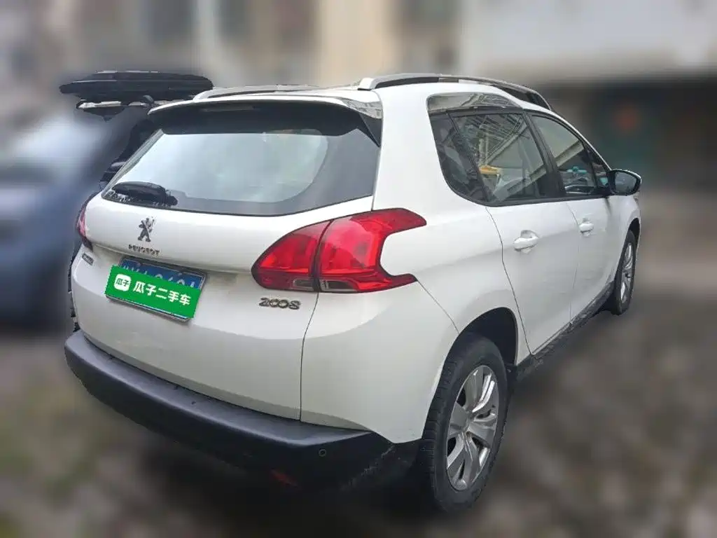 Peugeot 2008 — миниатюра 5