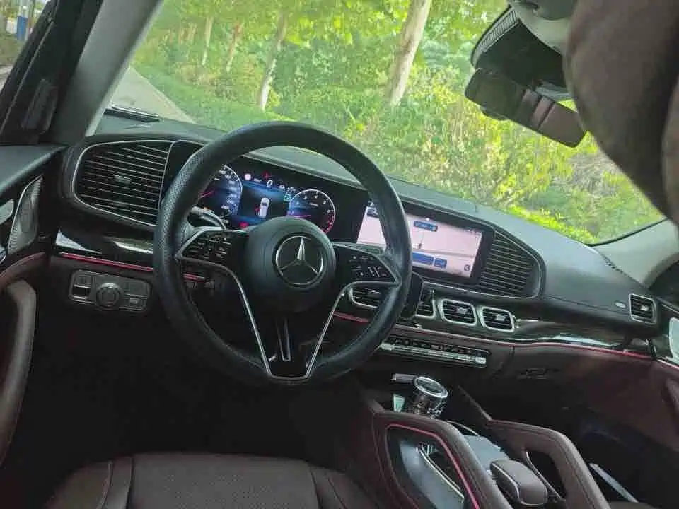 Mercedes-Benz GLE (Import) — миниатюра 3