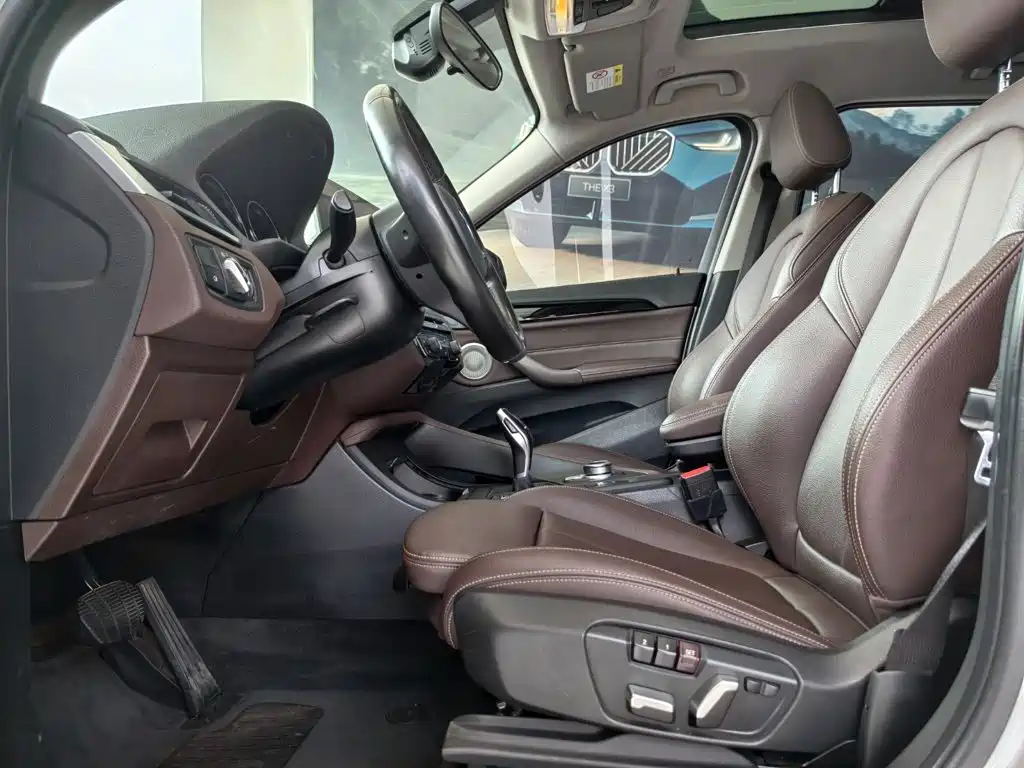 BMW X1 — миниатюра 7