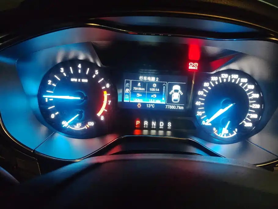 Ford Mondeo — миниатюра 14