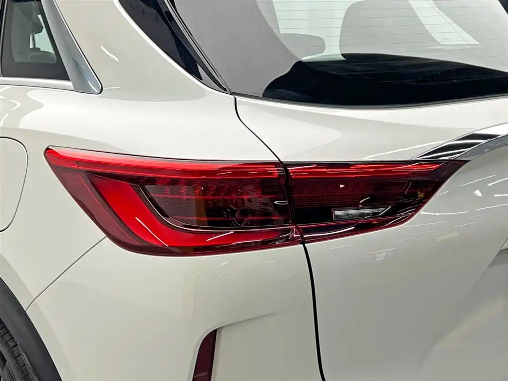 Infiniti QX50 2018 2.0T