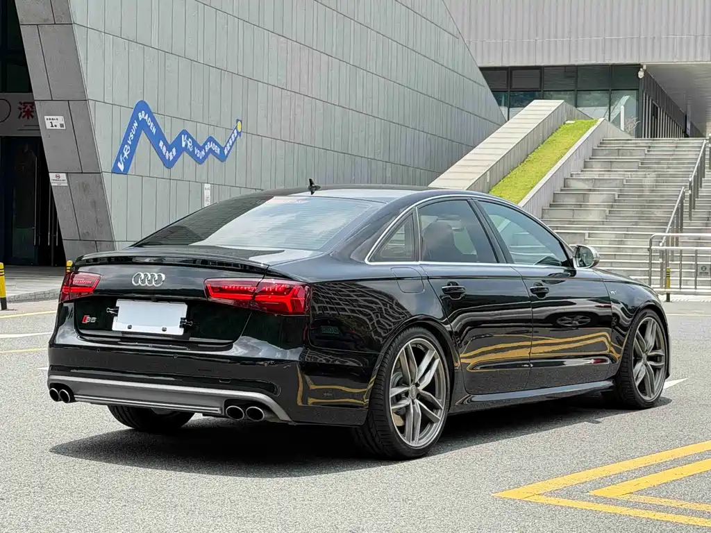 Audi S6 2013 S6 4.0TFSI