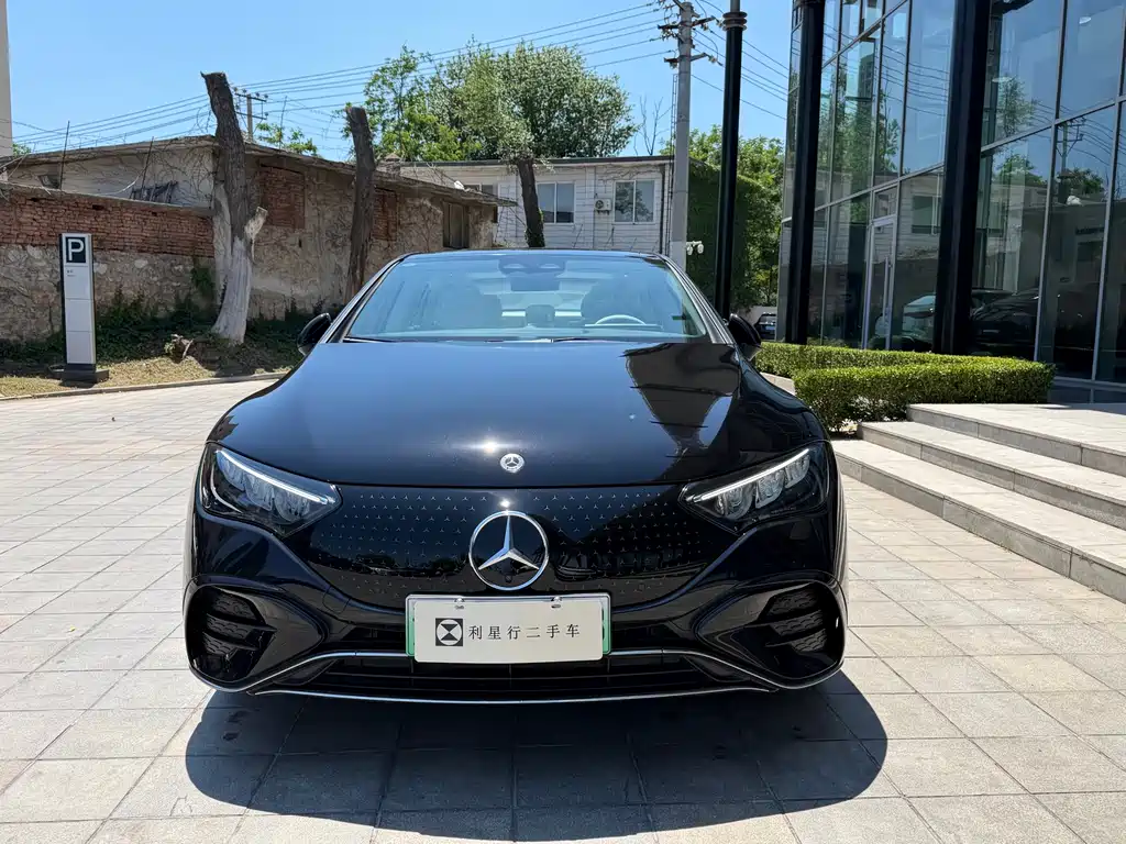 Mercedes-Benz EQE 2025 500 4MATIC Luxury