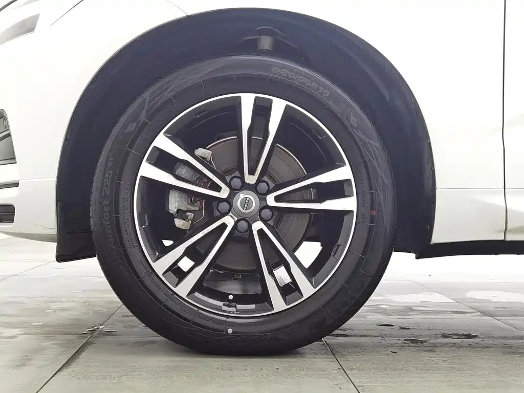Volvo XC60 — миниатюра 17