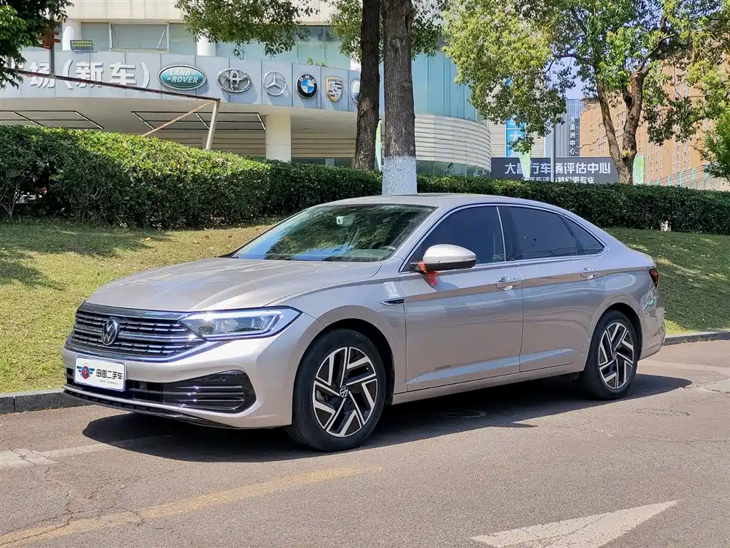 Volkswagen Sagitar 2023