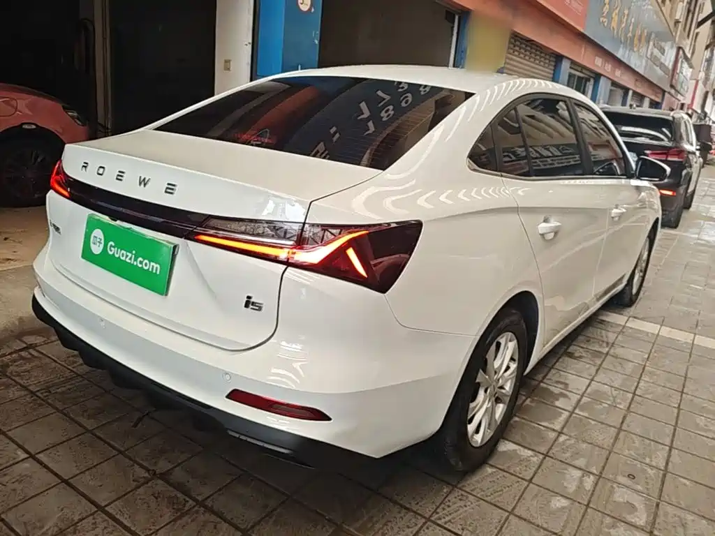Roewe i5 — миниатюра 7