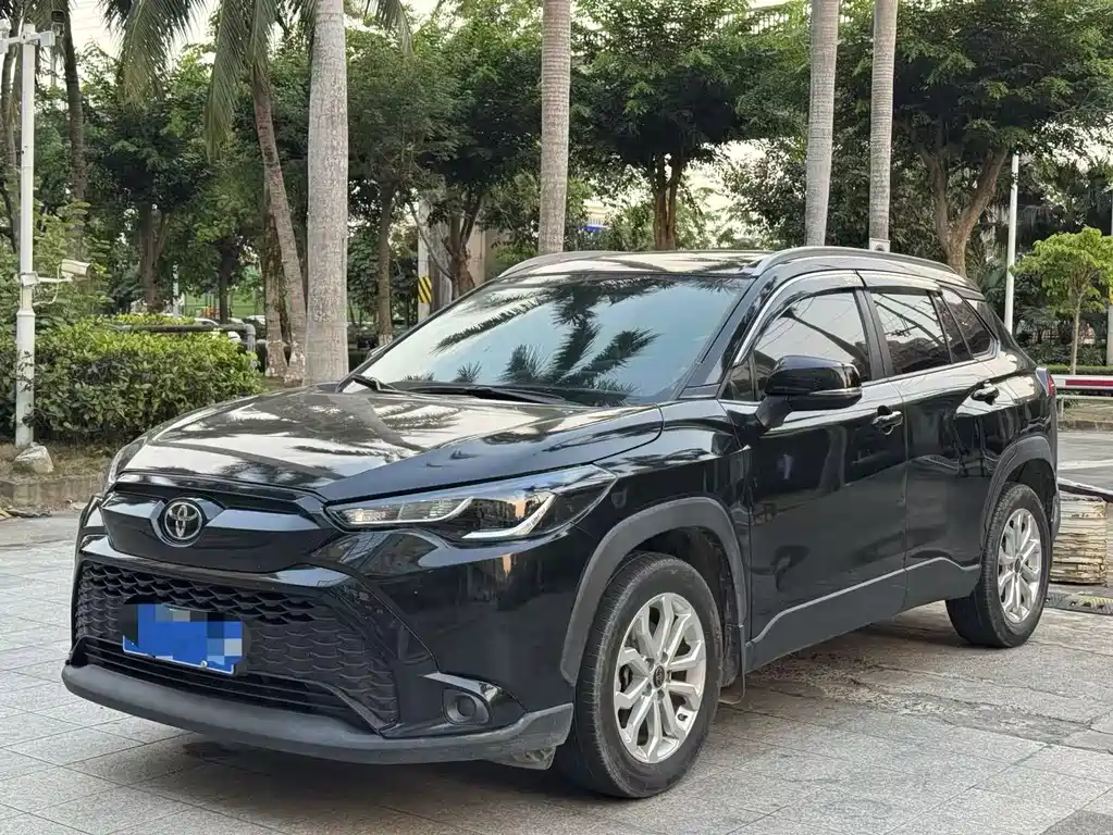 Toyota Frontlander 2022
