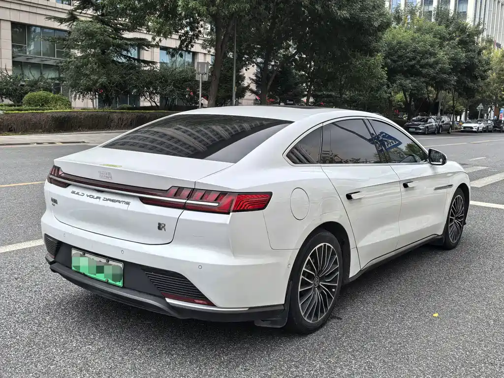 BYD Han — миниатюра 5