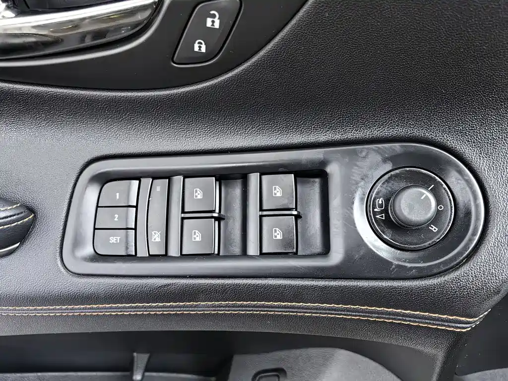 Buick LaCrosse — миниатюра 9