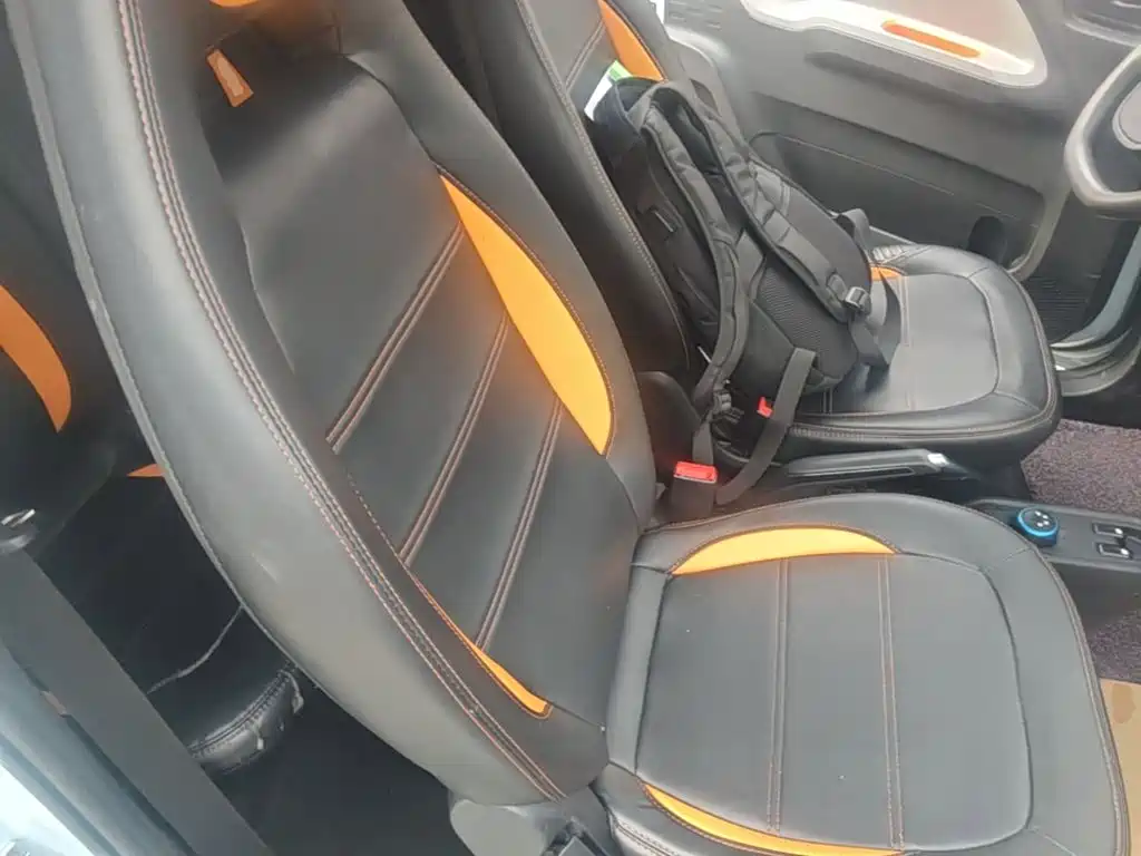 Wuling MINIEV — миниатюра 25