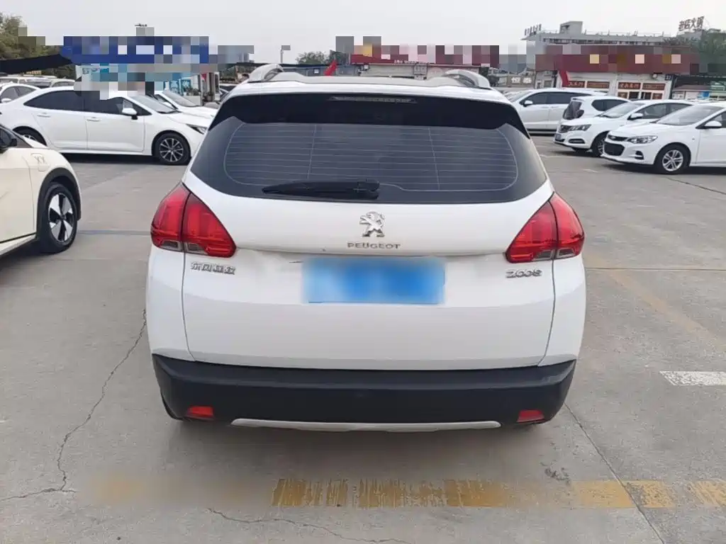 Peugeot 2008 — миниатюра 6