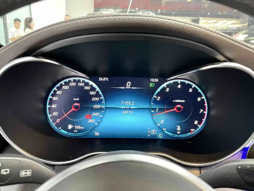 Mercedes-Benz GLC — миниатюра 9