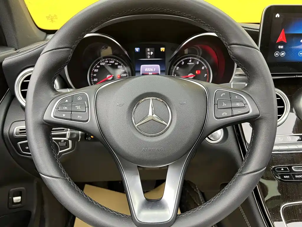 Mercedes-Benz GLC — миниатюра 14