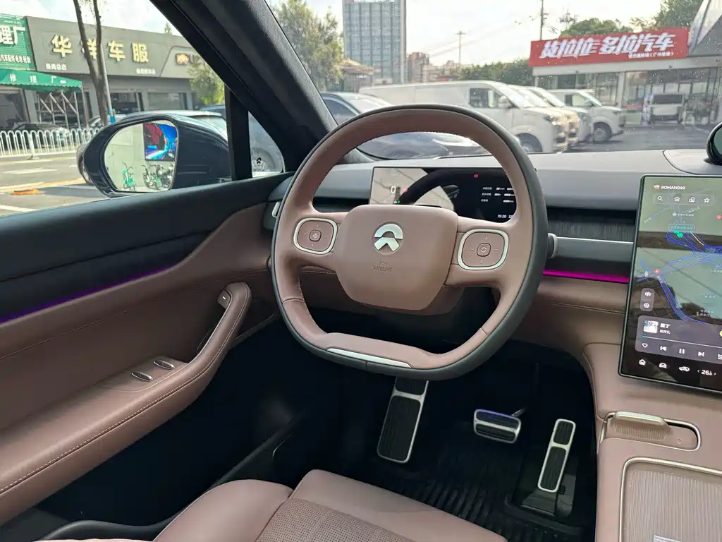 NIO ES8 — миниатюра 18