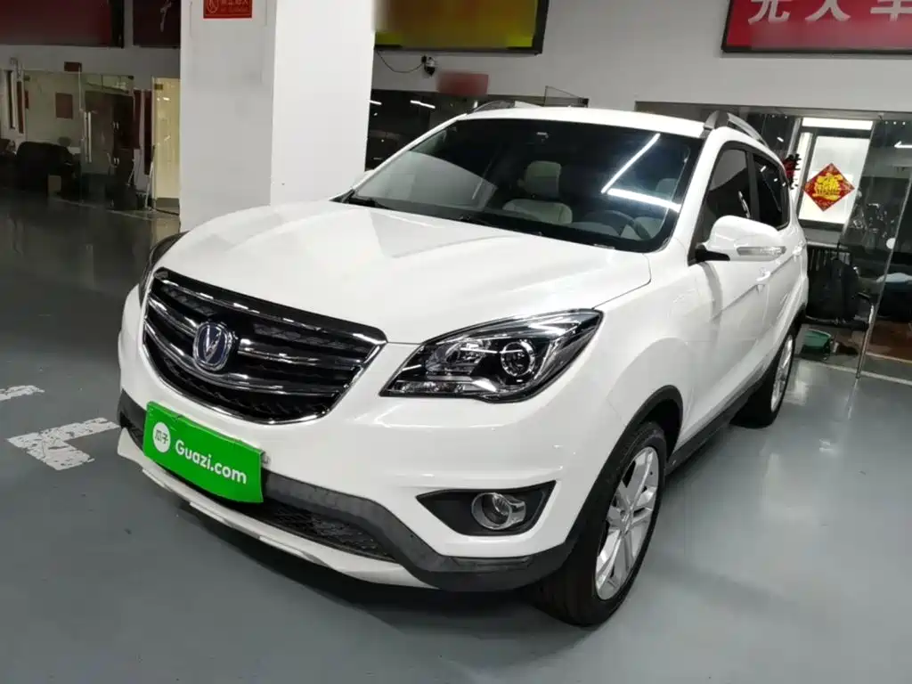 Changan CS35 — миниатюра 2