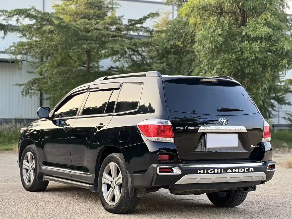 Toyota Highlander — миниатюра 14
