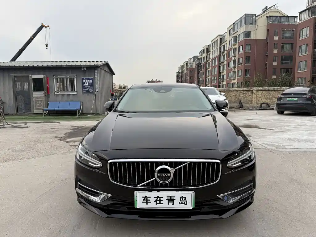Volvo S90 PHEV — миниатюра 2
