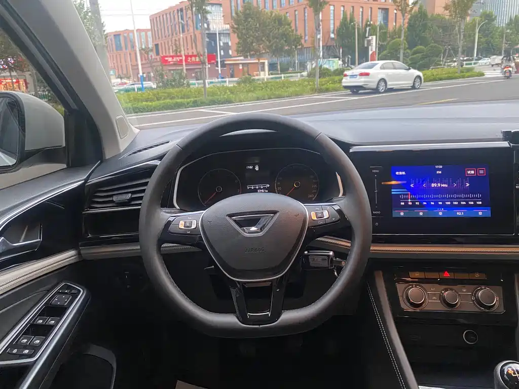 Jetta VS5 — миниатюра 12