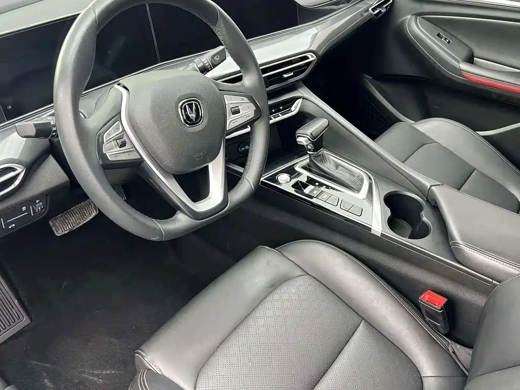 Changan Eado — миниатюра 6