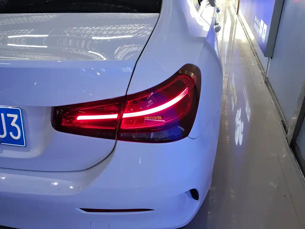 Mercedes-Benz A-Class — миниатюра 8