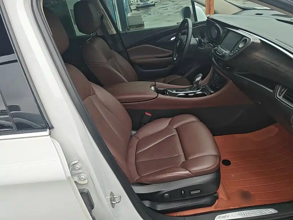 Buick Envision Plus — миниатюра 25