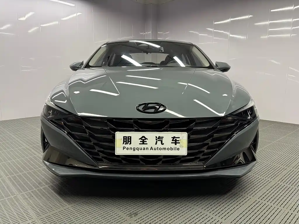 Hyundai Elantra — миниатюра 2
