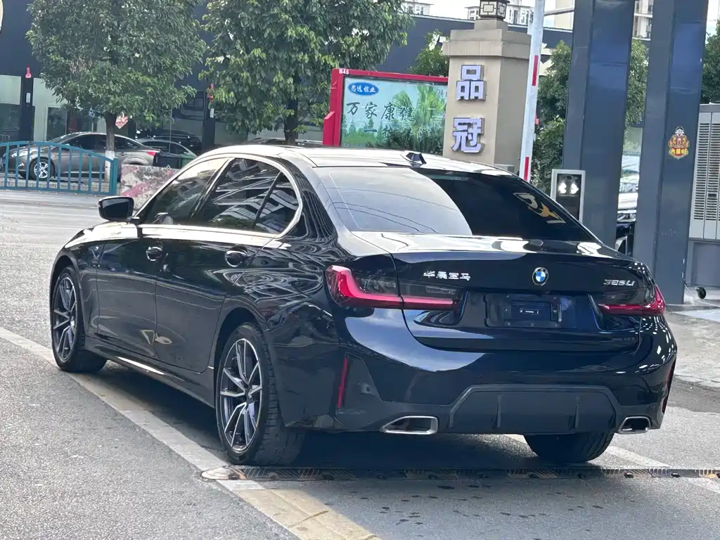 BMW 3 Series — миниатюра 7