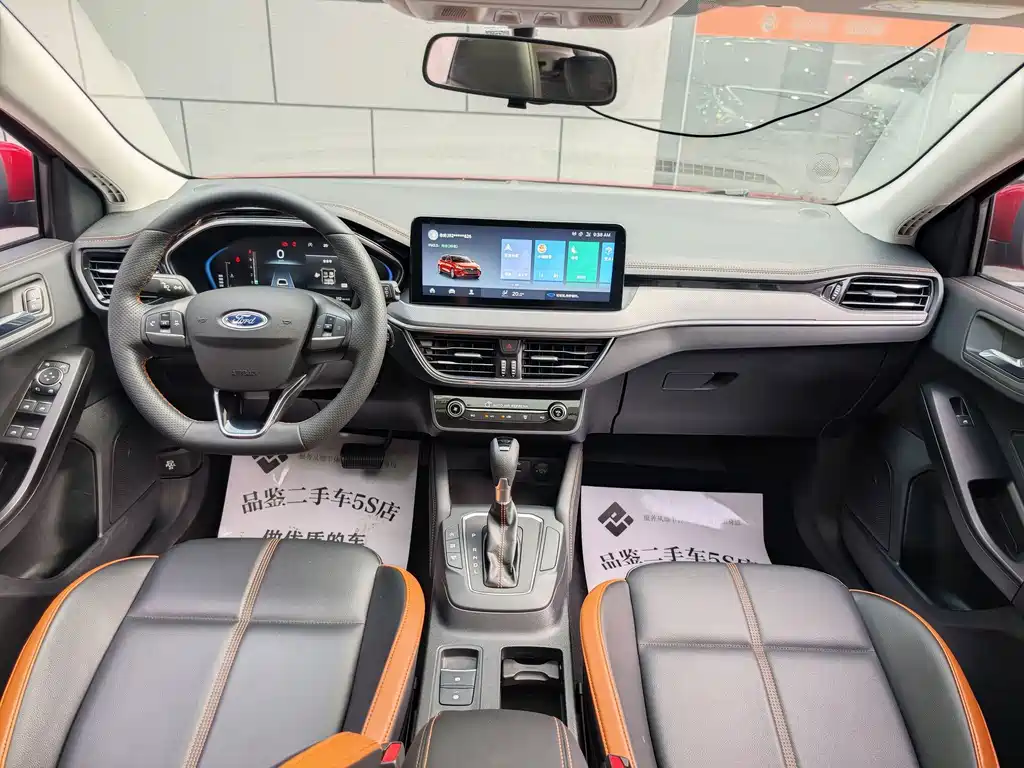 Ford Focus — миниатюра 9