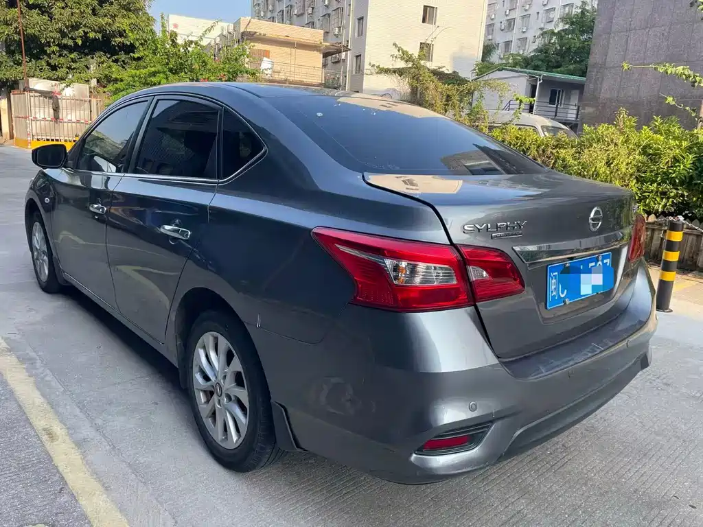 Nissan Sylphy — миниатюра 6