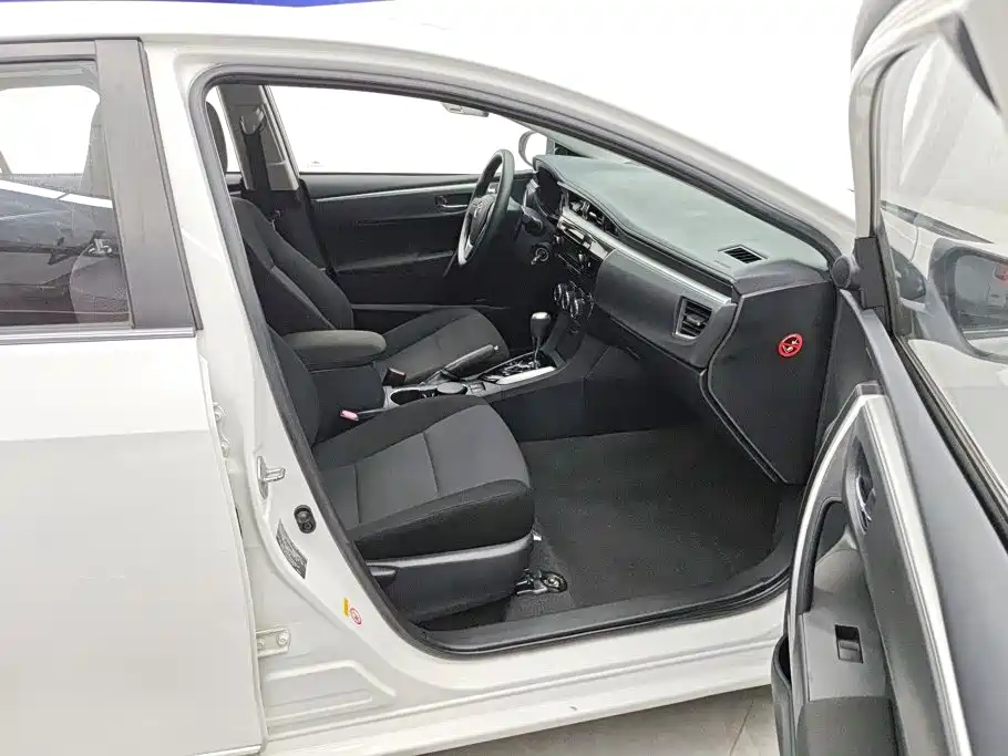 Toyota Corolla — миниатюра 8
