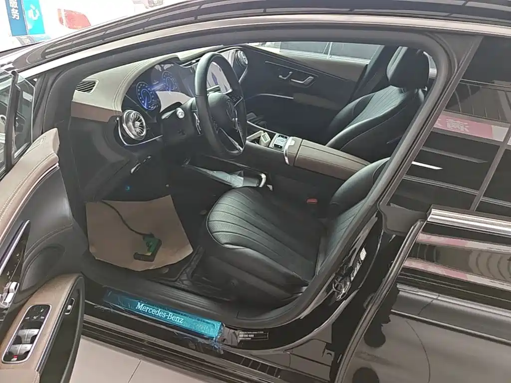 Mercedes-Benz EQS — миниатюра 15