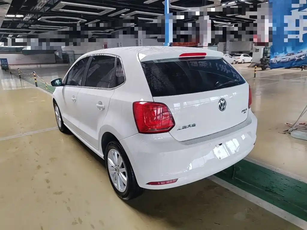 Volkswagen Polo — миниатюра 5