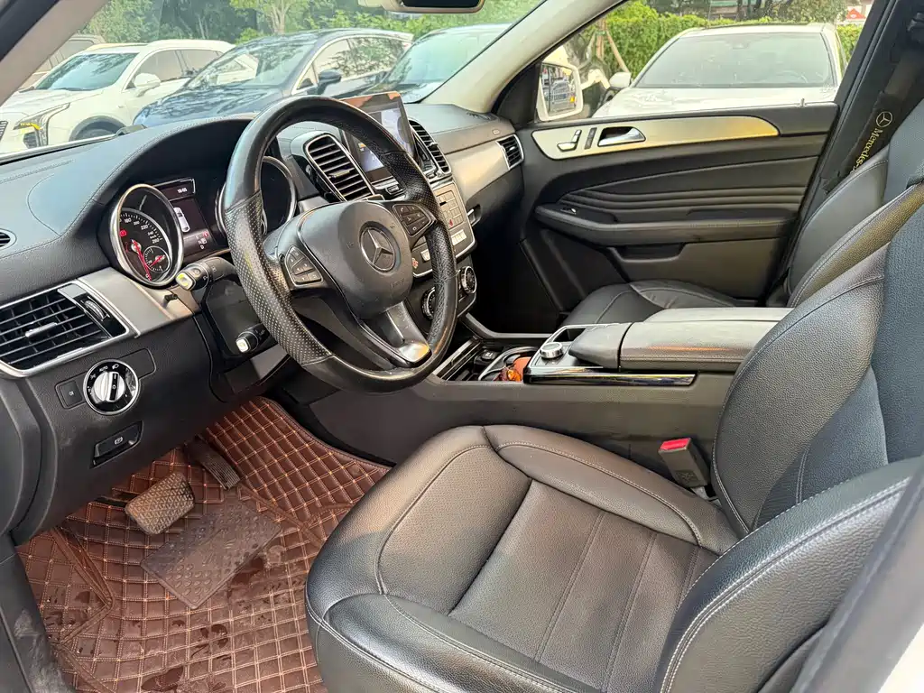 Mercedes-Benz GLE Coupe — миниатюра 6