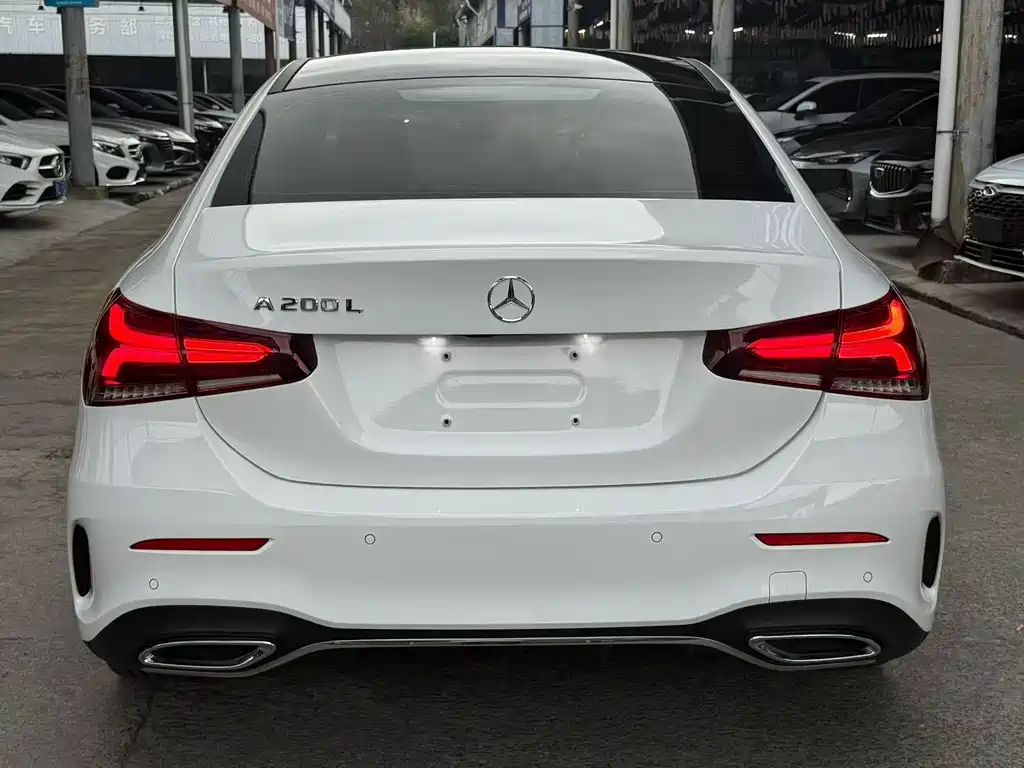 Mercedes-Benz A-Class — миниатюра 8