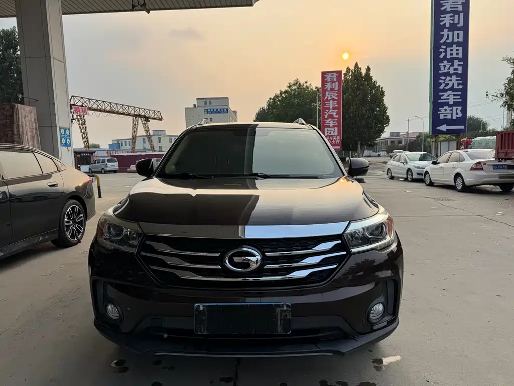 GAC Motor Trumpchi GS4 - фото 3