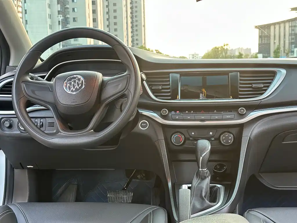 Buick Excelle — миниатюра 13
