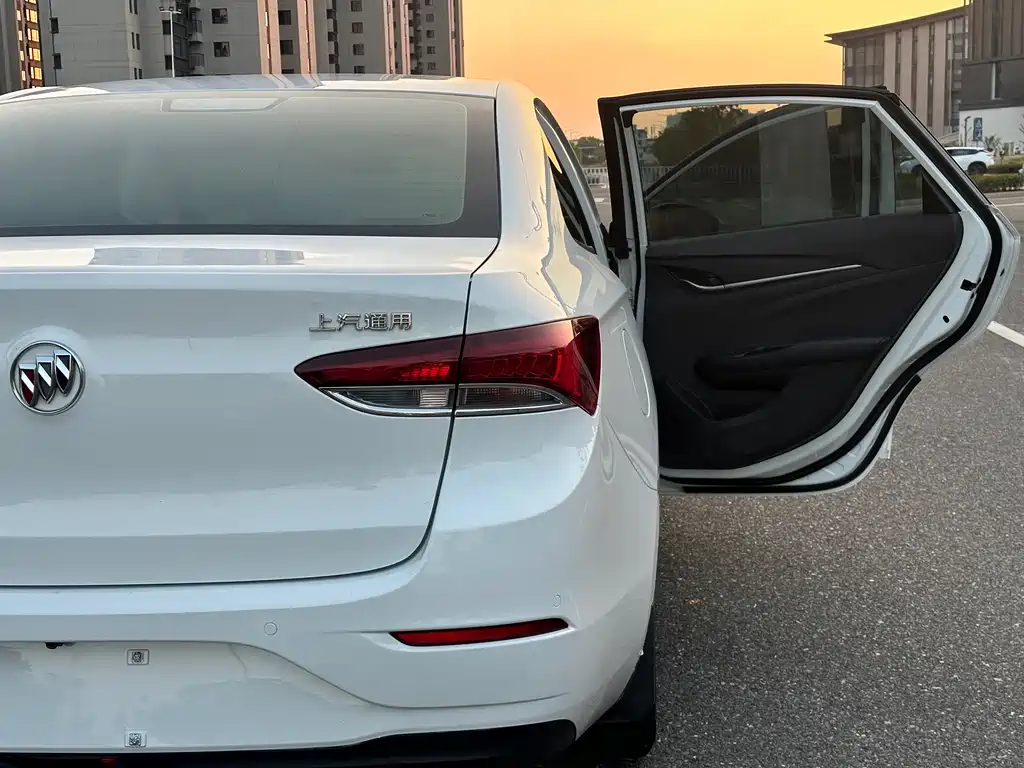 Buick Excelle — миниатюра 15